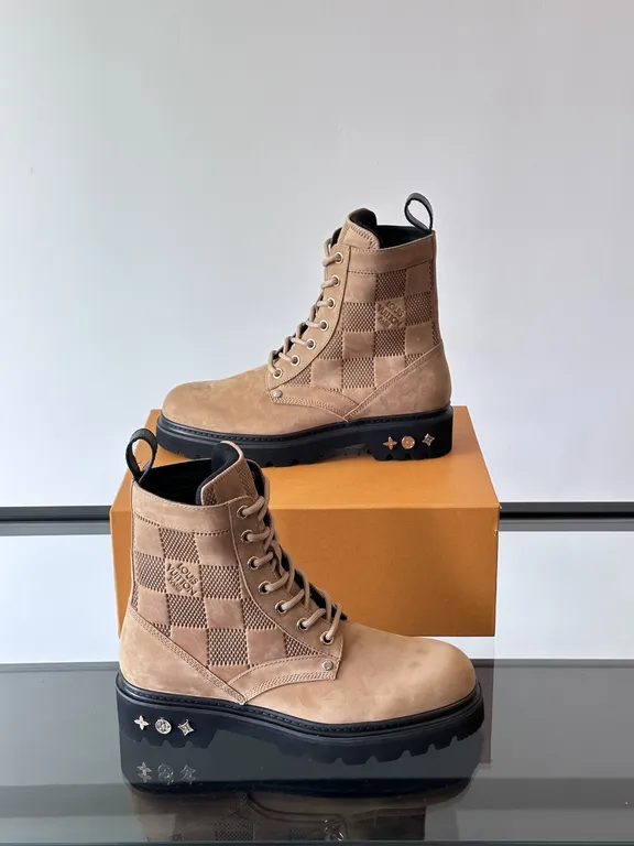 Louis Vuitton Shoe 